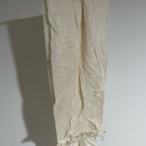 Elegant Cream Scarf with Fringe Nili lotan